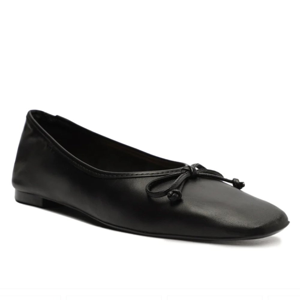 Schutz Arissa Flats in Black